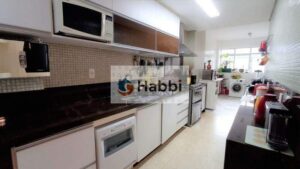 uma verdadeira oportunidade no mercado imobiliário para quem busca qualidade de vida e um investimento sólido. Com generosos 260m²