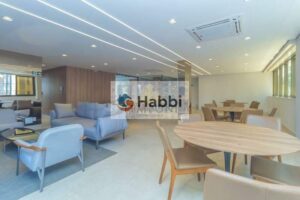 este apartamento está cercado por uma ampla variedade de serviços
