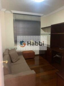 Este apartamento é ideal para famílias que valorizam o espaço e o conforto. Com uma sala ampla para dois ambientes