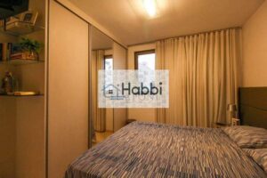 Comodidades  Área de Serviço  Salas  Armário quarto  Sol da manhã  Cerca elétrica  Jardim  Interfone  Armário cozinha  Portao eletrônico  Alarme  Informações Adicionais  Condomínio: R$ 550