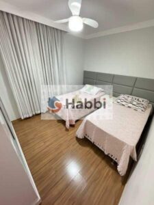 ideal para receber amigos e familiares. O rebaixamento em gesso