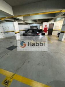 garantem privacidade e comodidade aos moradores. Os banheiros das suítes possuem bancadas em granito