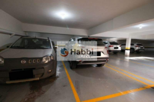 integrada à varanda estendida com piso em taco
