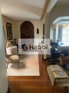 conforto e segurança. Com 255m² de puro luxo e sofisticação