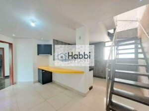 com armários planejados e bancada.   2º Piso:   • Sala: Para 02 ambientes