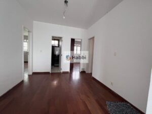 você investe em um imóvel amplo e bem localizado