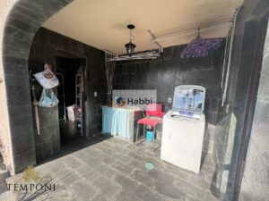 a residência proporciona ambientes amplos e bem distribuídos