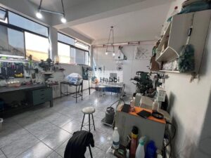 criar um espaço home office ou até mesmo gerar renda extra com locação.  A espaçosa sala de estar é perfeita para receber amigos e familiares
