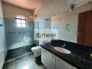 Buscando uma residência que una conforto