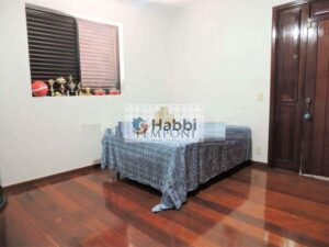 com 434 m² de área construída e acabamentos de alta qualidade. Uma oportunidade imperdível no mercado imobiliário para quem busca qualidade de vida e um investimento seguro.