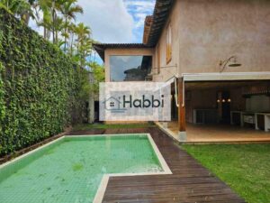 Casa Duplex à Venda com 4 Quartos