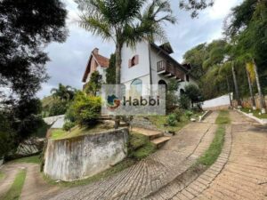 Resumo do Imóvel:Tipo de Transação: VendaTipo de Imóvel: CasaLocalização: Belo Horizonte
