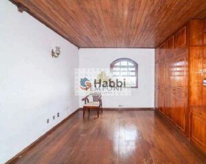 lazer e qualidade de vida em uma excelente localização? Esta é a sua chance! Apresentamos uma magnífica casa à venda no prestigiado bairro Belvedere
