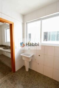 Buscando uma residência que una conforto