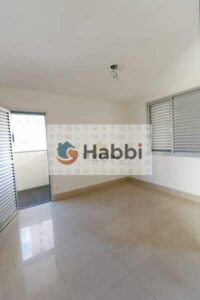 você pode conquistar o lar dos seus sonhos e elevar sua qualidade de vida a um novo patamar. Esta é a chance de investir em um imóvel que une a praticidade da vida urbana à tranquilidade de um espaço privativo e aconchegante.