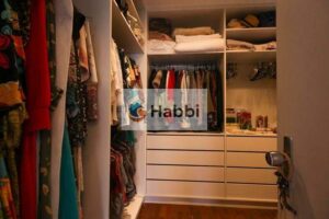 facilitando o dia a dia.  Os três quartos