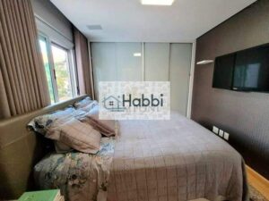 Comodidades  Ar Condicionado  Área de Serviço  Salas  Armário quarto  Interfone  Armário cozinha  Alarme  Informações Adicionais  Condomínio: R$ 550