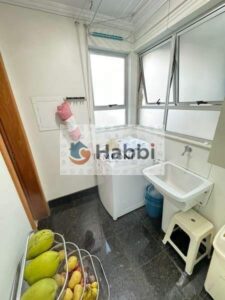 perfeita para recepcionar seus clientes com elegância. A cozinha