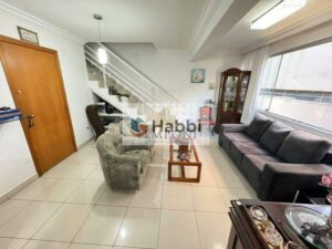 também com piso em porcelanato
