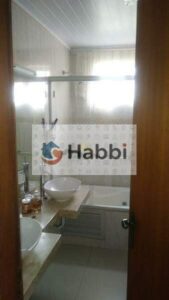 este imóvel à venda representa um investimento excepcional em um dos endereços mais cobiçados da cidade. Prepare-se para se encantar com ambientes amplos