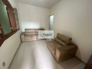 divisa com Bairro Palmares. Bem Próximo a avenida Bernardo Vasconcelos.   Lote composto por 3 casas