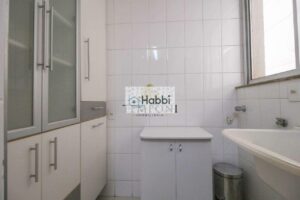 Comodidades  Churrasqueira  Salas  Armário quarto  Box banheiro  Piscina  Salão de festa  Interfone  Armário cozinha  Portao eletrônico  Informações Adicionais  Condomínio: R$ 811