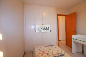 00